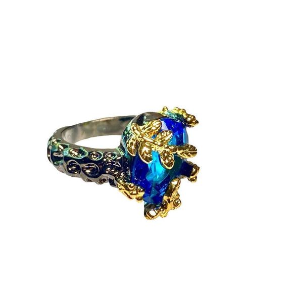 Blue Topaz Gemstone in a Unique Black Gold Ring (7) - Picture 3 of 7